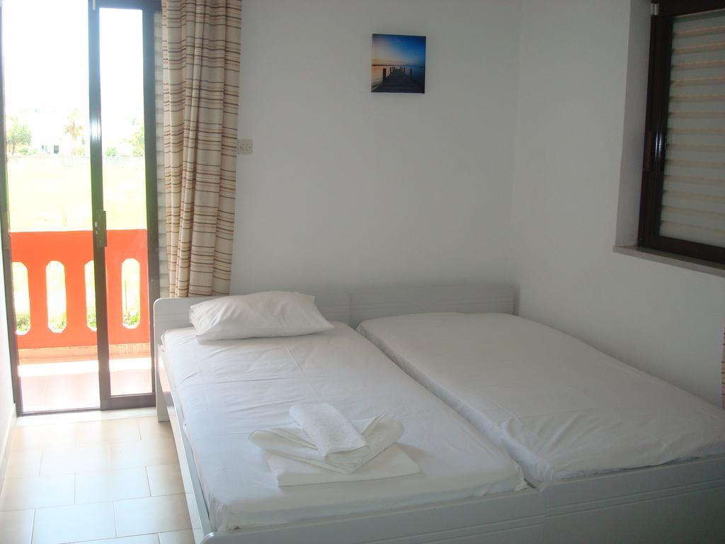 Rooms Leonidas Kíszamosz Kültér fotó